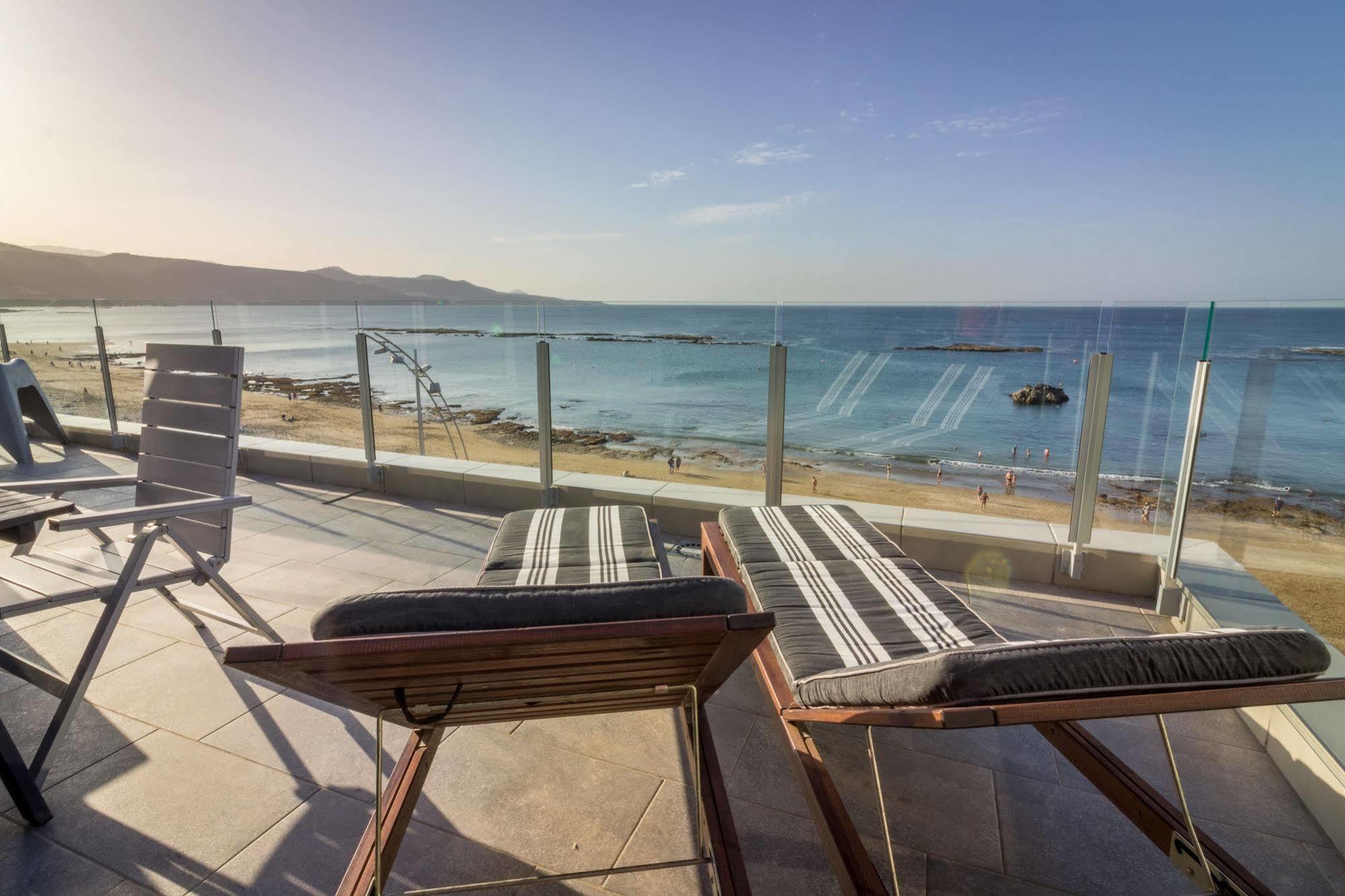 Living Las Canteras Homes - Beachfront Rooftop ลาสปัลมาส เด กรานคานาเรีย ภายนอก รูปภาพ